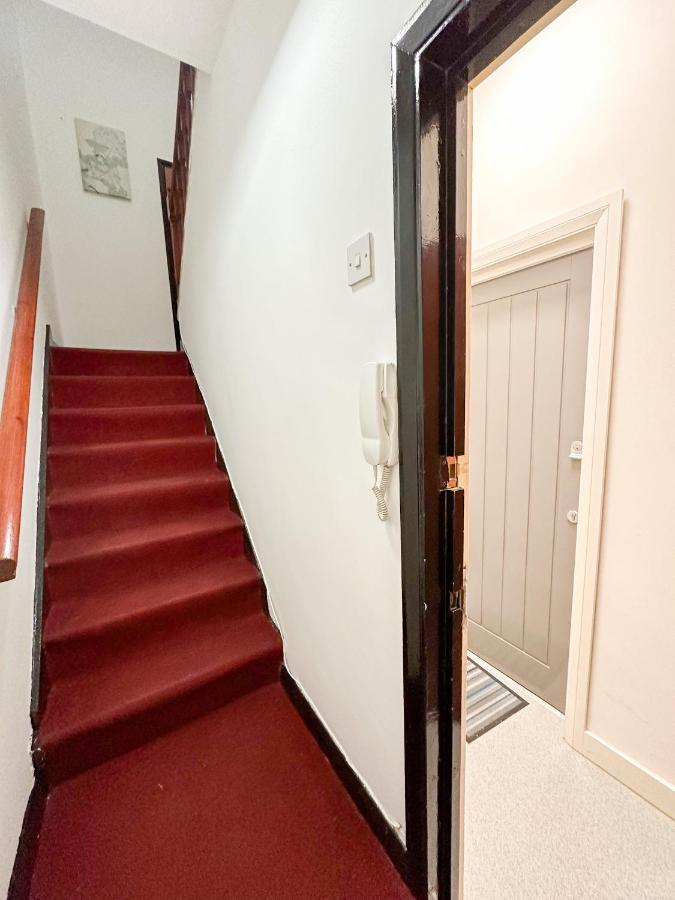 210 Coldharbour Lane Apartment London Exterior photo